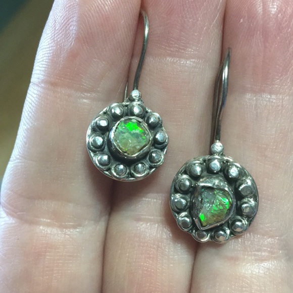 handmade Jewelry - Genuine fire opal nugget 925 silver pierce earring